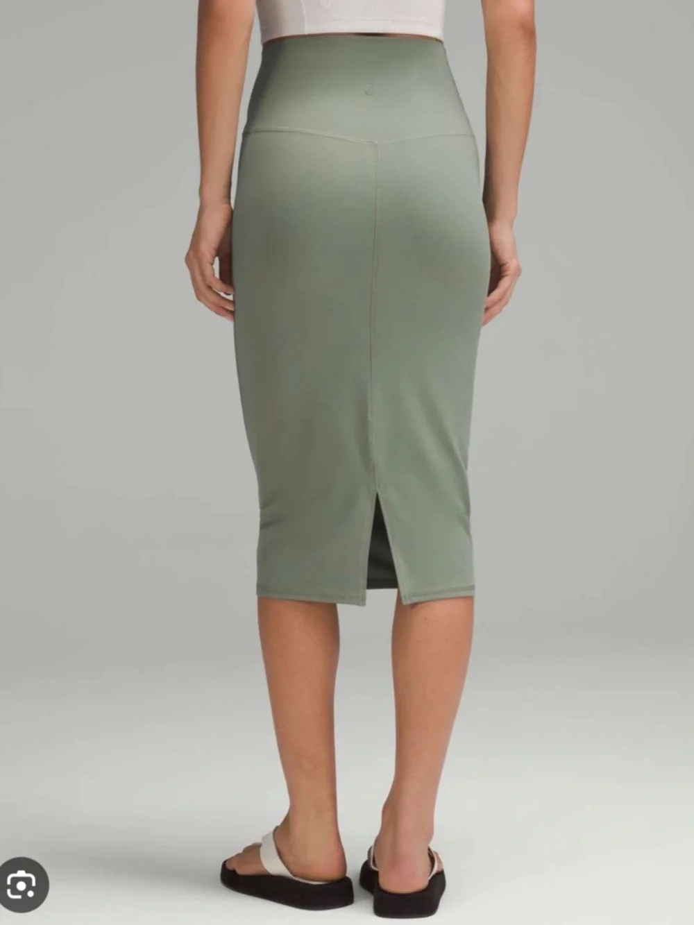 NWT❤️ 8 lululemon Nulu Slim-Fit High-Rise Skirt in Grey Eucalyptus